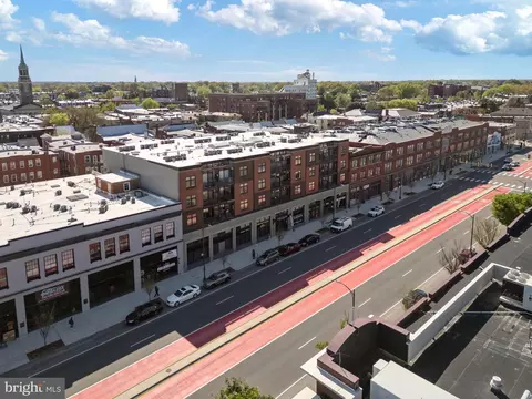 1333 W Broad St #205, Richmond, VA 23220