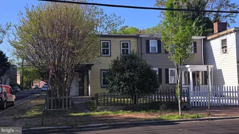 2221 Venable St, Richmond, VA 23223