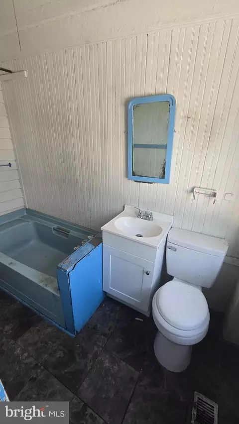 2221 Venable St, Richmond, VA 23223 photo 8