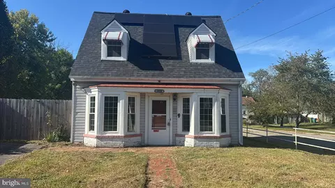 1910 Rawlings St, Richmond, VA 23231