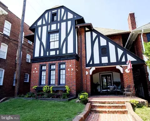 710 N Arthur Ashe Blvd, Richmond, VA 23220