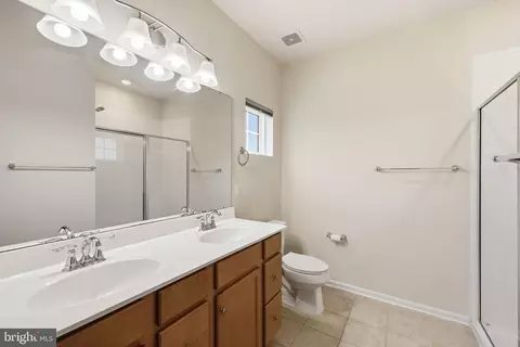 Bath - 5113 Kenmare Loop, Richmond, VA 23234 photo 2 of 2