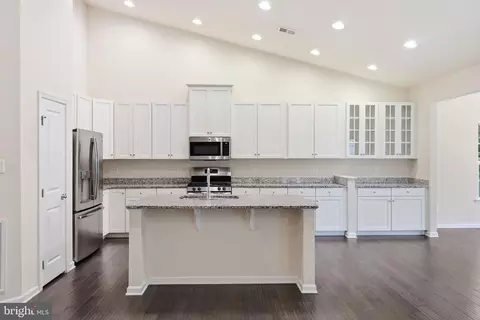 Kitchen - 5113 Kenmare Loop, Richmond, VA 23234 photo 1 of 3