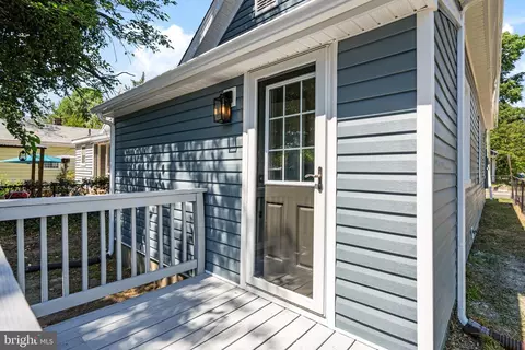 Exterior - 238 E 36th St, Richmond, VA 23224 photo 8 of 9