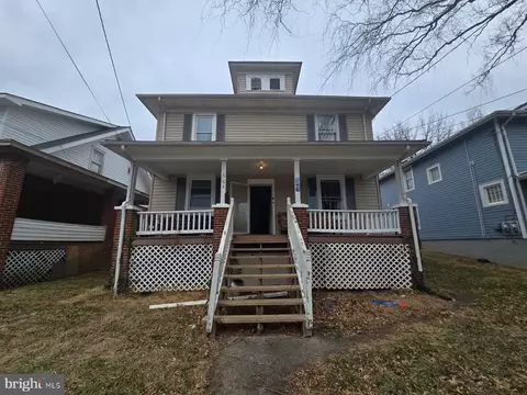 666 Montrose Ave SE, Roanoke, VA 24014