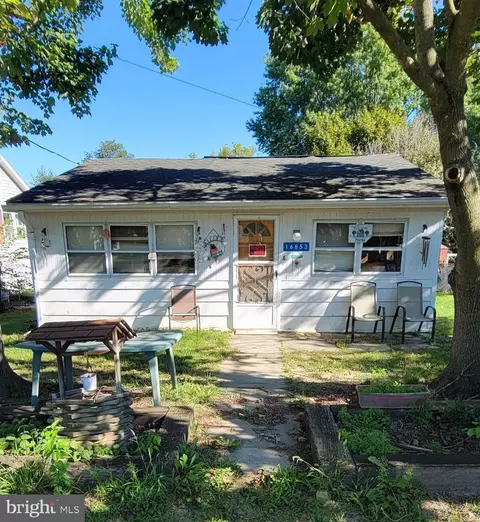 16853 E Prospect Ave, Elkton, VA 22827