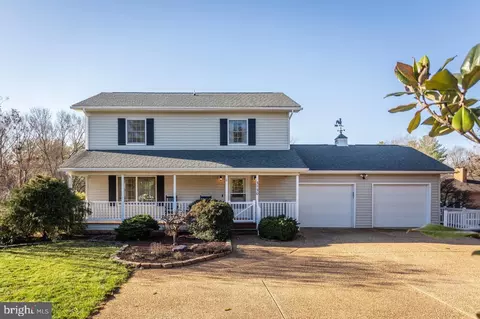 3130 Shen Lake Dr, Harrisonburg, VA 22801