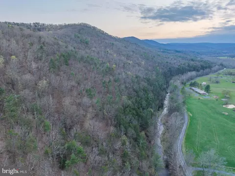 Criders Road, Bergton, VA 22811