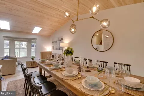 149 Holiday Hl, Mcgaheysville, VA 22840