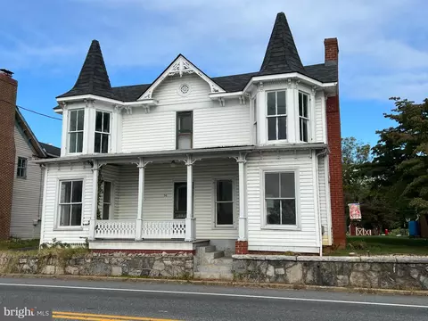 255 S Main St, Mount Crawford, VA 22841