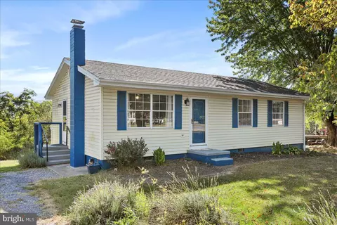 8700 Lacey Heights Ave, Harrisonburg, VA 22802