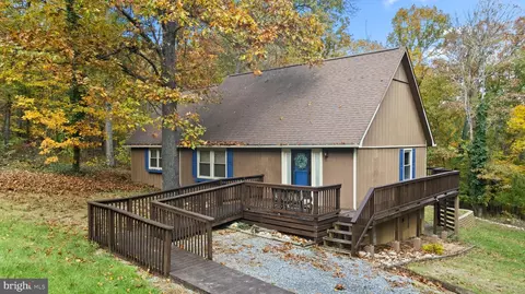 6184 Runkles Gap Rd, Elkton, VA 22827