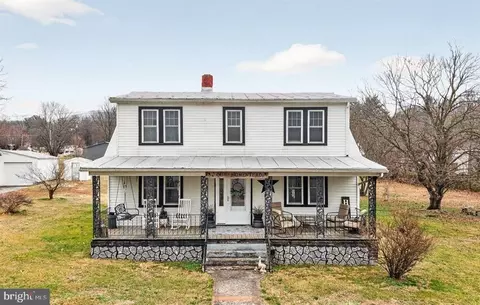 6699 S South East Side Hwy, Elkton, VA 22827