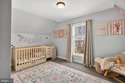 Bedroom - 16805 E Spring Ave, Elkton, VA 22827 photo 6 of 8