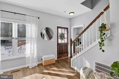 Entry Way - 16805 E Spring Ave, Elkton, VA 22827 photo 1 of 10