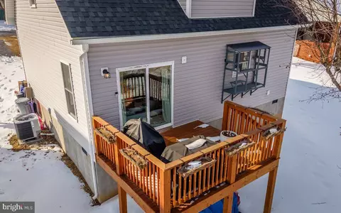 Exterior - 16805 E Spring Ave, Elkton, VA 22827 photo 5 of 8