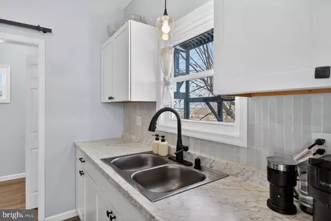Kitchen - 16805 E Spring Ave, Elkton, VA 22827 photo 2 of 3