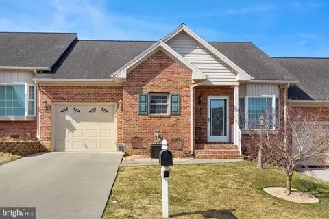 294 Ridgewood Ave, Broadway, VA 22815