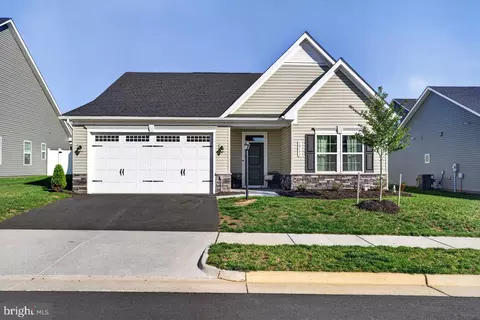 10151 Big Oak Dr, Mcgaheysville, VA 22840