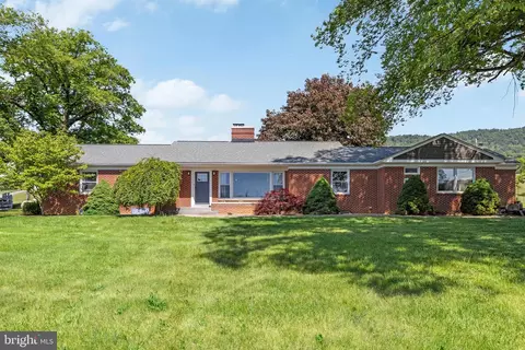 14441 N Mountain Rd, Broadway, VA 22815