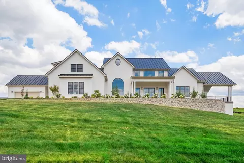 3961 Oak Ridge Rd, Mount Crawford, VA 22841