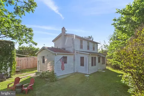 15161 American Legion Dr, Broadway, VA 22815