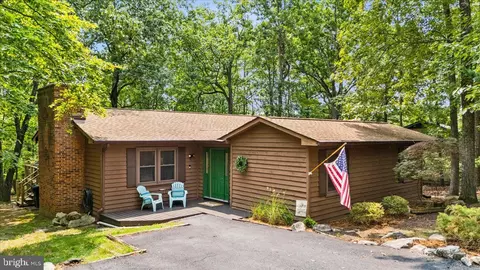 2514 Hopkins Dr, Mcgaheysville, VA 22840