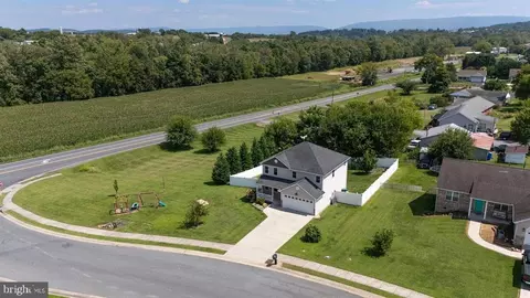 View/Area - 315 Rustic Ave, Broadway, VA 22815 photo 9 of 10