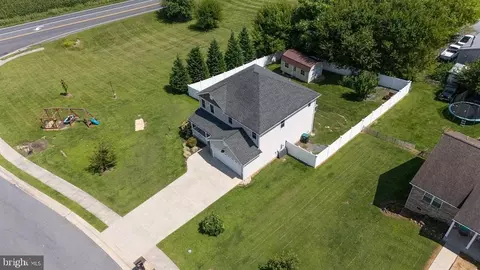 View/Area - 315 Rustic Ave, Broadway, VA 22815 photo 3 of 10
