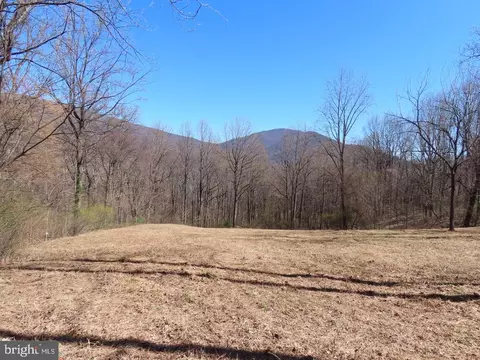 Old Ski Lodge Ln, Washington, VA 22747 photo 11