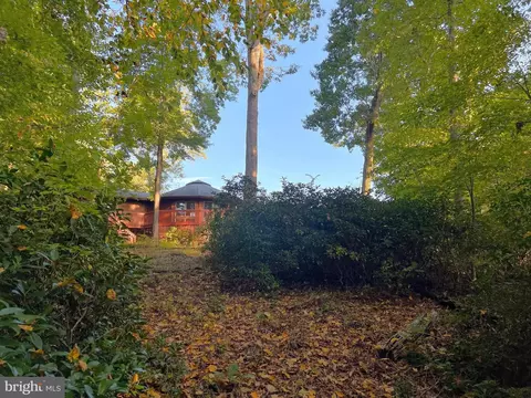 243 Aaron Mountain Rd, Castleton, VA 22716 photo 6