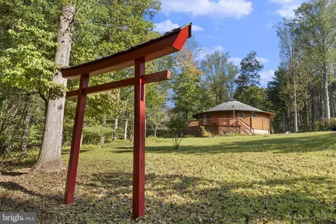 243 Aaron Mountain Rd, Castleton, VA 22716 photo 5