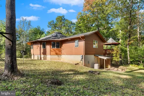 243 Aaron Mountain Rd, Castleton, VA 22716 photo 38