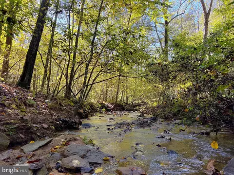 243 Aaron Mountain Rd, Castleton, VA 22716 photo 8