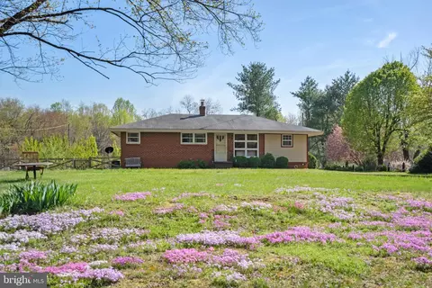 571 Richmond Rd, Amissville, VA 20106