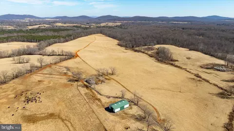 Rock Mills Road, Washington, VA 22747