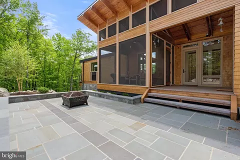 559 Bessie Bell Mountain Rd, Castleton, VA 22716 photo 18