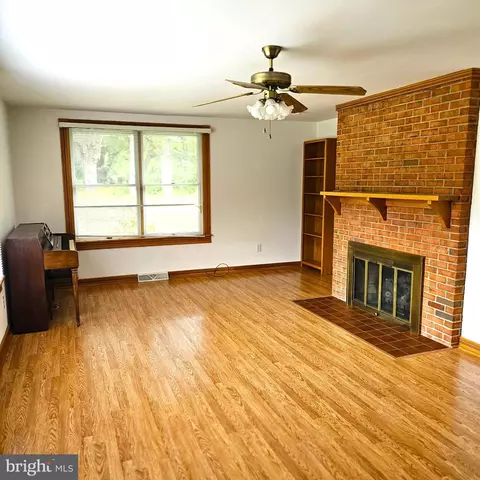7 Skyline Ln, Washington, VA 22747 photo 18