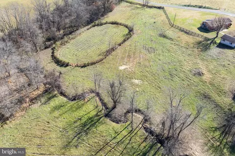 38 Bear Wallow Rd, Huntly, VA 22640 photo 17