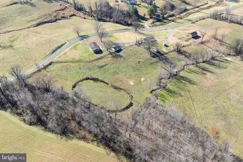38 Bear Wallow Rd, Huntly, VA 22640 photo 7