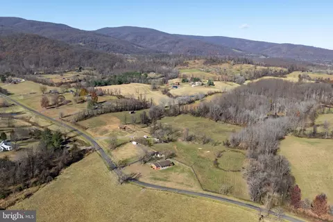 38 Bear Wallow Rd, Huntly, VA 22640 photo 5