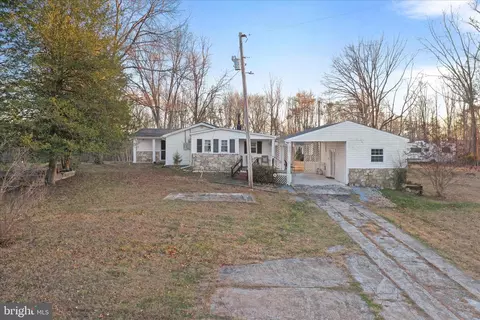 464 Castleton Ford Rd, Castleton, VA 22716 photo 4