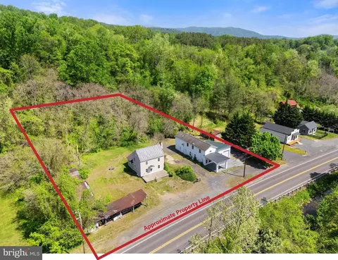 11947 Lee Hwy, Sperryville, VA 22740