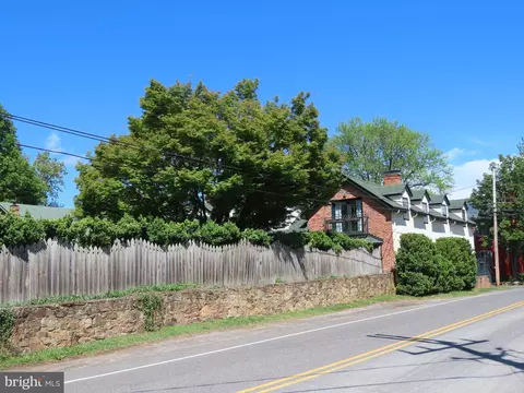 509 Main St, Washington, VA 22747 photo 4