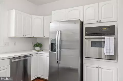 Kitchen - 274 Aaron Mountain Rd # A, Castleton, VA 22716 photo 4 of 4