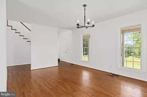 Living - 274 Aaron Mountain Rd # A, Castleton, VA 22716 photo 1 of 7