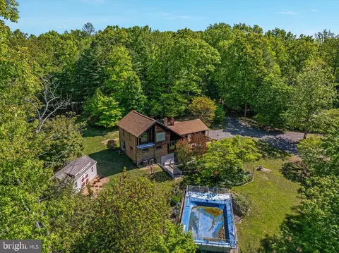 View/Area - 146 Lizzie Mills Rd, Castleton, VA 22716 photo 7 of 8