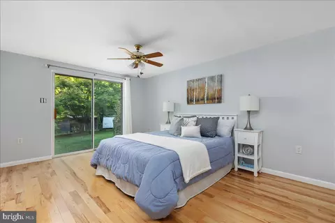 Bedroom - 146 Lizzie Mills Rd, Castleton, VA 22716 photo 4 of 5