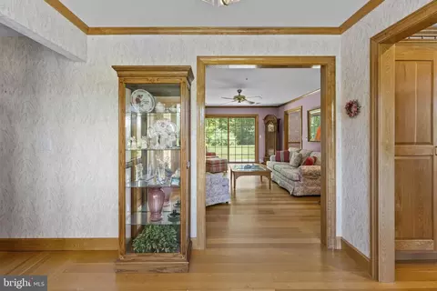 Entry Way - 176 Rock Mills Rd, Castleton, VA 22716 photo 2 of 3