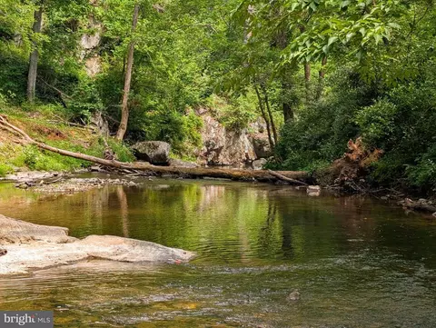 View/Area - 176 Rock Mills Rd, Castleton, VA 22716 photo 2 of 4
